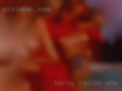 Horny ladies beach goer who want to get humped.