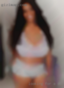 Looking for a travel sex in Hornell, NY partner.